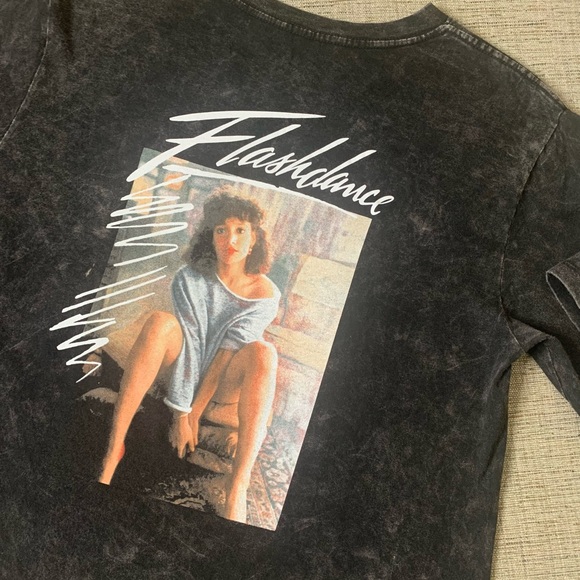NWOT FLASHDANCE Cropped Graphic Tee in Bleach Dye Gray, Size Medium - Picture 5 of 8